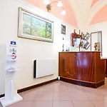Hotel City Hotel