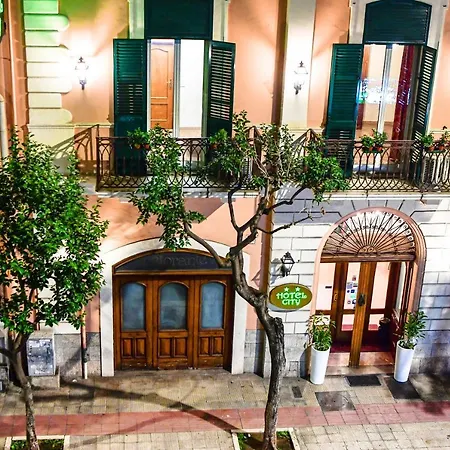 Hotel City Бари