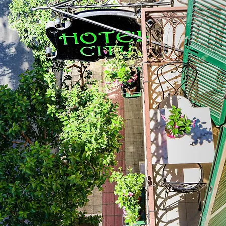 Ξενοδοχείο Hotel City 2*